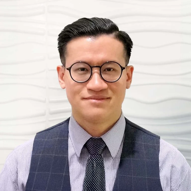 Dr. Chen, dentist at Normandy Lake Dentistry in Jacksonville, Orange Park, and Starke, FL.