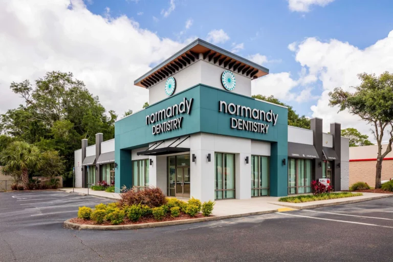 Exterior view of Normandy Dentistry in Jacksonville, FL.